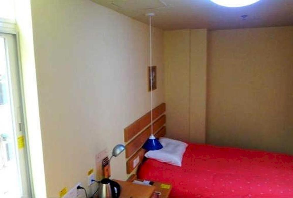 Home Inn Guangzhou Middle Jiefang Road Gongyuanqian Metro Station 广州 外观 照片