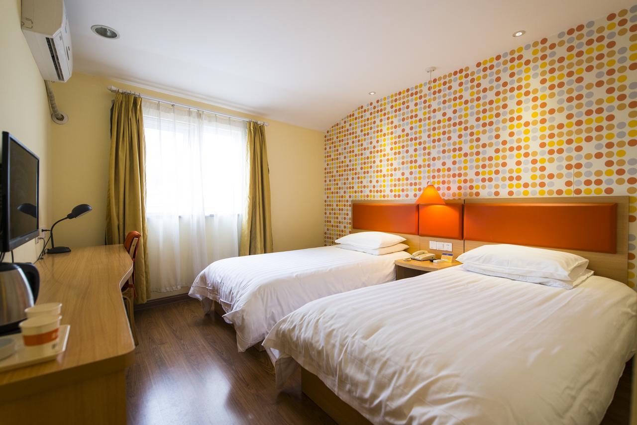 Home Inn Guangzhou Middle Jiefang Road Gongyuanqian Metro Station 广州 外观 照片