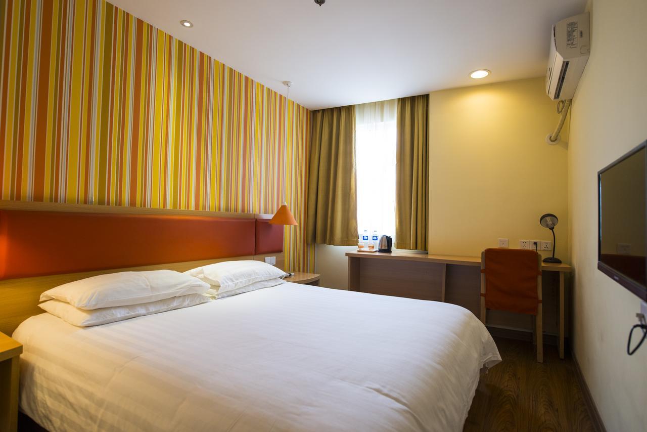 Home Inn Guangzhou Middle Jiefang Road Gongyuanqian Metro Station 广州 外观 照片