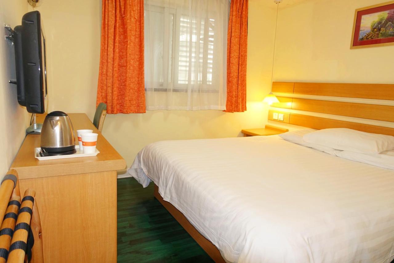 Home Inn Guangzhou Middle Jiefang Road Gongyuanqian Metro Station 广州 外观 照片